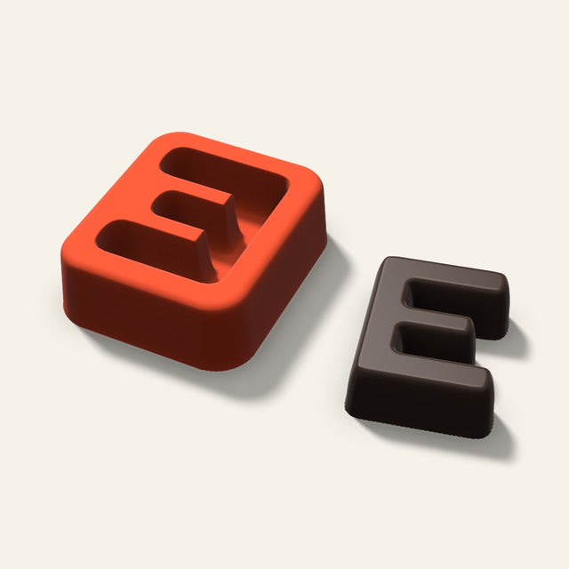 Letter E Mold, 1.5 Inch, 3D render