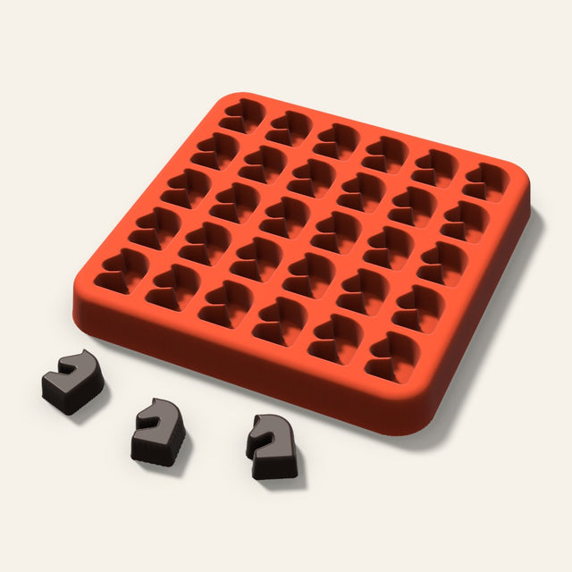 Chess Knight Gummy Mold, 0.5 Inch, 30 Cavity, 3D render