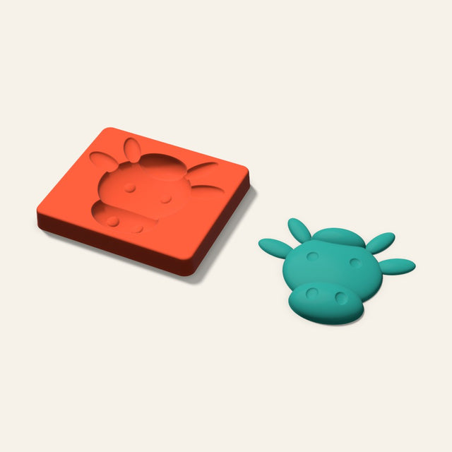 Cow Freshie Mold, 5 Inch, 3D render