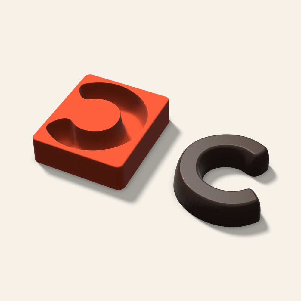 Letter C Mold, 5 Inch, 3D render