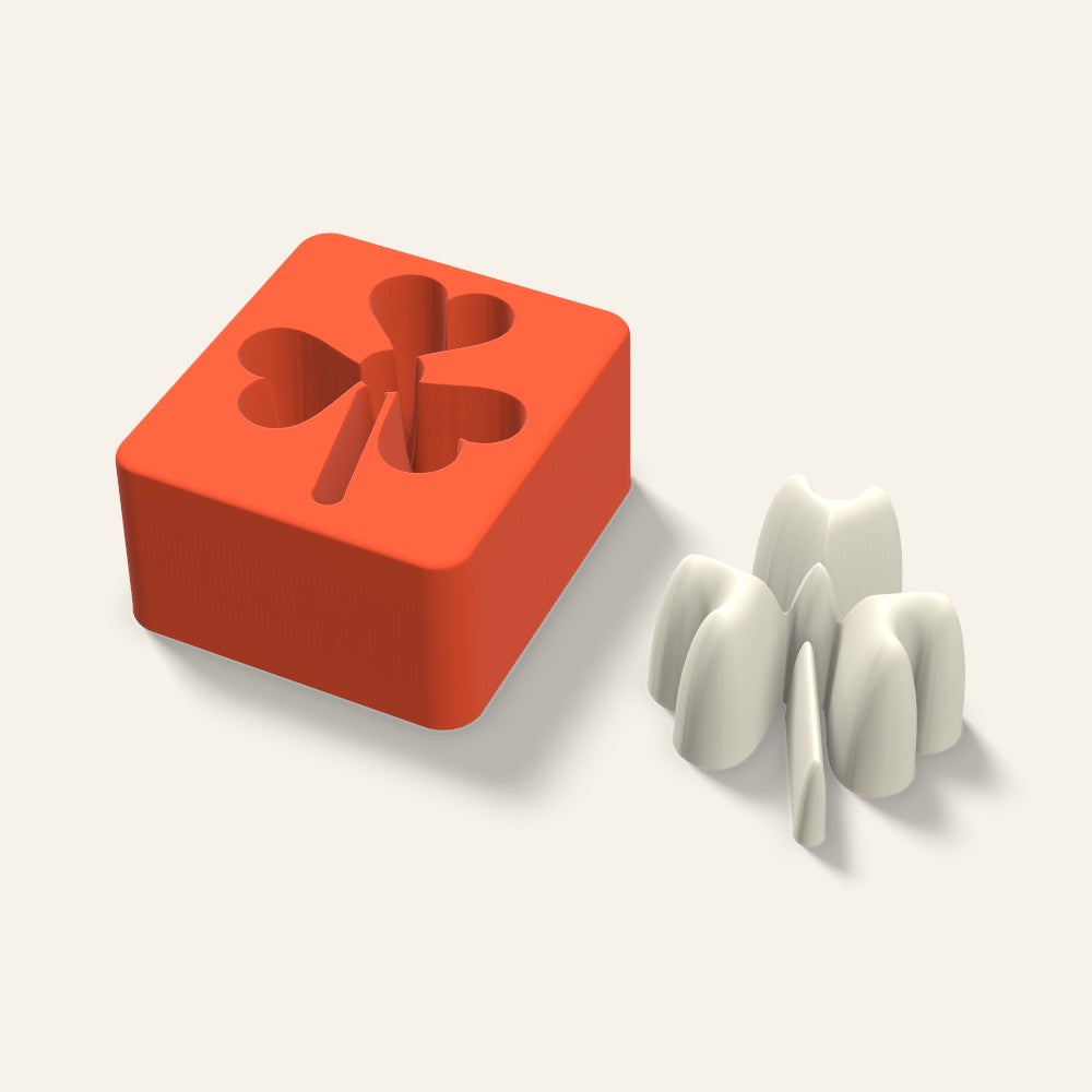 Shamrock Candle Mold, 3 x 1.5 Inch, 3D render