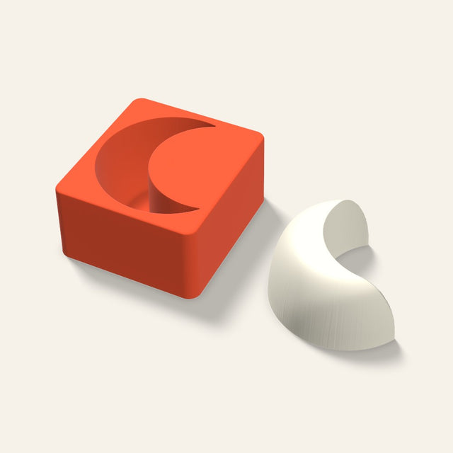 Crescent Moon Candle Mold, 4 x 2 Inch, 3D render